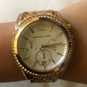 Michael Kors rose watch